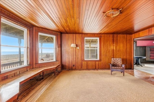102 Humarock Bch, Scituate, MA 02066