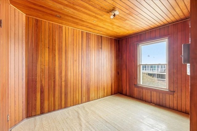 102 Humarock Bch, Scituate, MA 02066