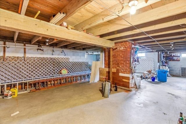 102 Humarock Bch, Scituate, MA 02066