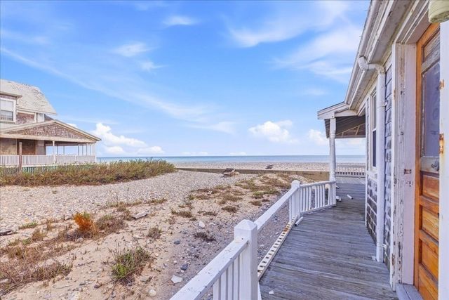 102 Humarock Bch, Scituate, MA 02066
