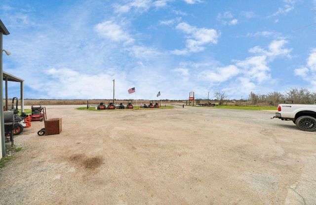 37395 Fm 1488 Road, Hempstead, TX 77445