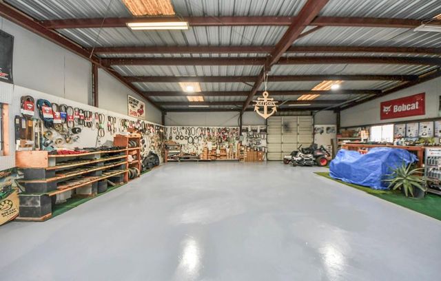 37395 Fm 1488 Road, Hempstead, TX 77445