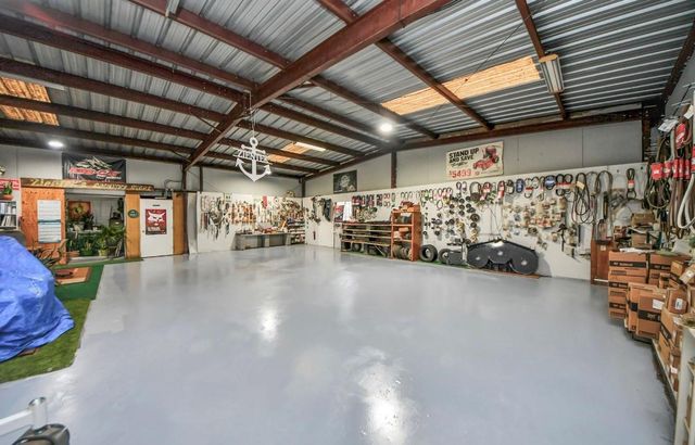 37395 Fm 1488 Road, Hempstead, TX 77445