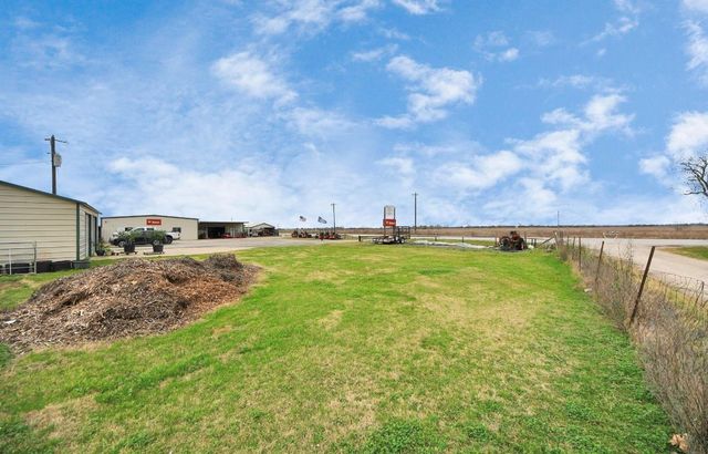 37395 Fm 1488 Road, Hempstead, TX 77445