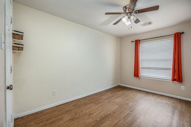 5422 Rio Drive, Baytown, TX 77521