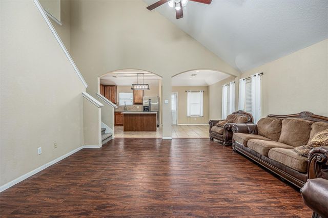 5422 Rio Drive, Baytown, TX 77521