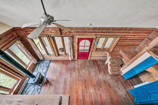 8536 Starlight LN, Boones Mill, VA 24065