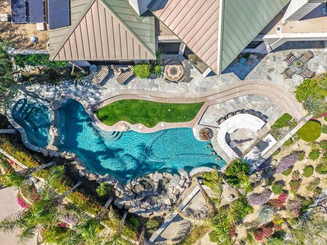 101 Netas Court, Palm Desert, CA 92260