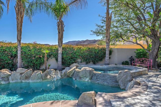 101 Netas Court, Palm Desert, CA 92260