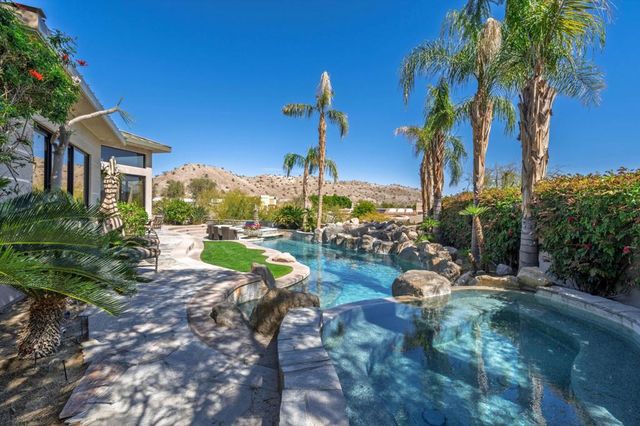 101 Netas Court, Palm Desert, CA 92260