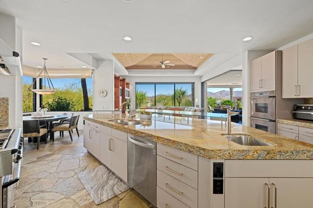 101 Netas Court, Palm Desert, CA 92260