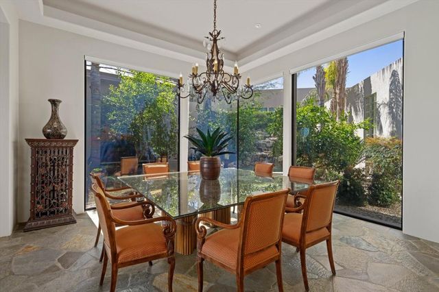 101 Netas Court, Palm Desert, CA 92260