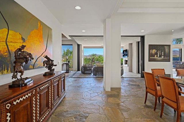 101 Netas Court, Palm Desert, CA 92260