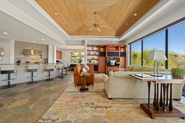 101 Netas Court, Palm Desert, CA 92260