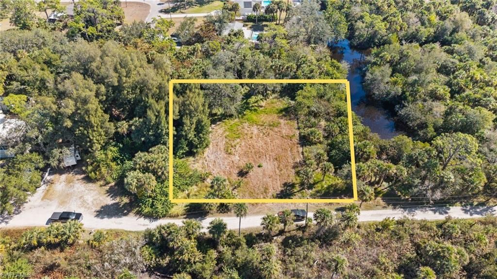 16920 Pelican WAY, NORTH FORT MYERS, FL 33917 — exterior