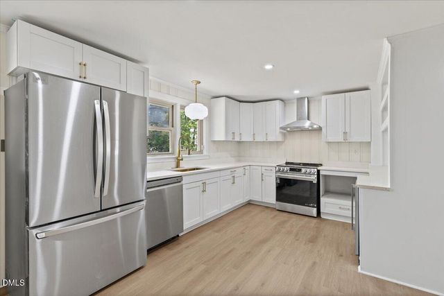 116 S Fitzgerald Street, Pine Level, NC 27568