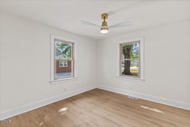 116 S Fitzgerald Street, Pine Level, NC 27568