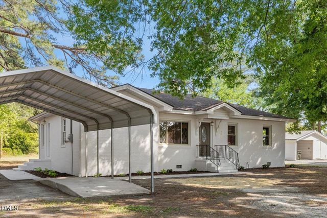 116 S Fitzgerald Street, Pine Level, NC 27568