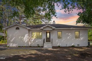 116 S Fitzgerald Street, Pine Level, NC 27568