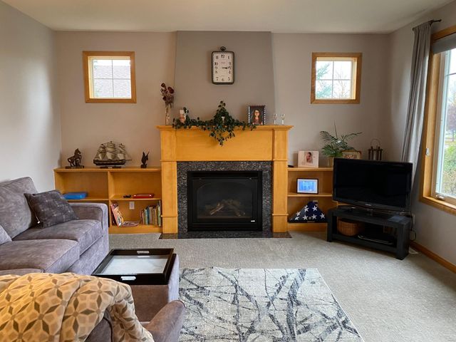 1633 3rd Street W, West Fargo, ND 58078