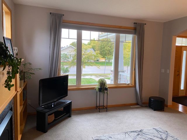 1633 3rd Street W, West Fargo, ND 58078