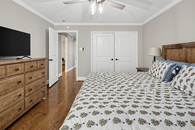 1111 Timbergrove Lane, Houston, TX 77008
