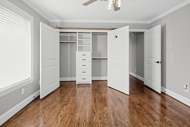 1111 Timbergrove Lane, Houston, TX 77008