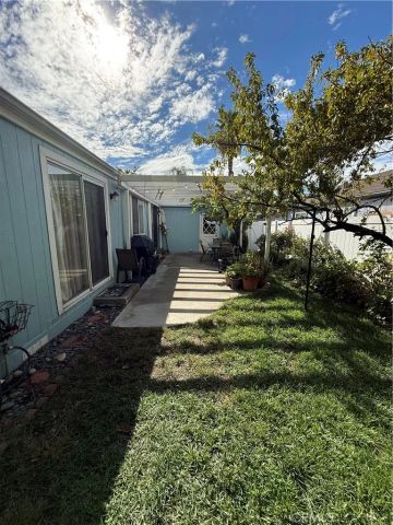 140 W Pioneer 67, Redlands, CA 92374