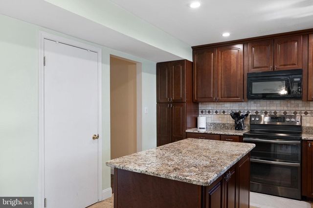 177 RHYTHM CT, Newark, DE 19713
