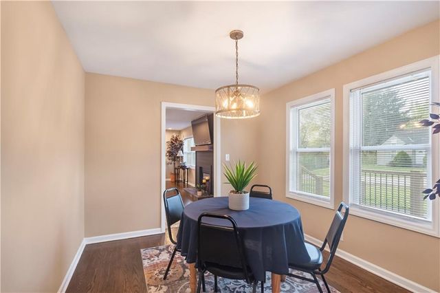 8025 Waverly Avenue, Kansas City, KS 66109