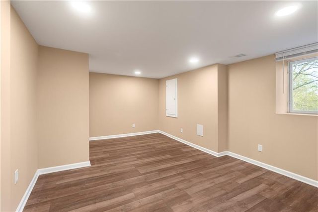 8025 Waverly Avenue, Kansas City, KS 66109