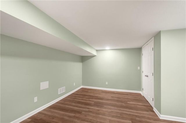 8025 Waverly Avenue, Kansas City, KS 66109