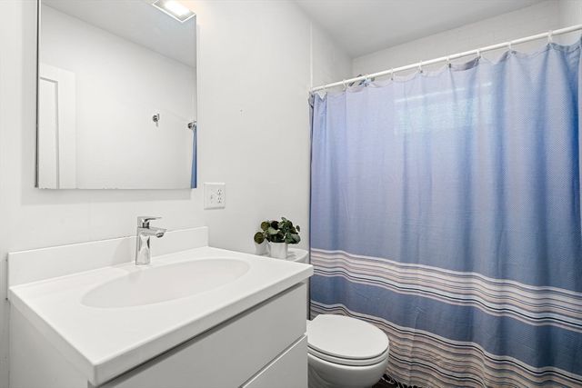 18-20 Parker St, Arlington, MA 02474