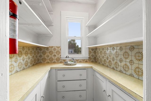 18-20 Parker St, Arlington, MA 02474