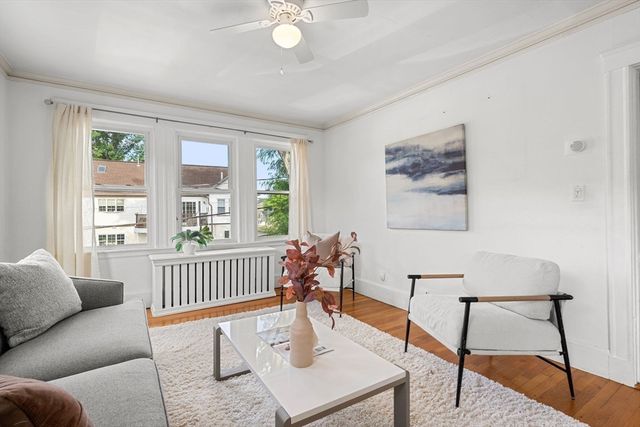 18-20 Parker St, Arlington, MA 02474