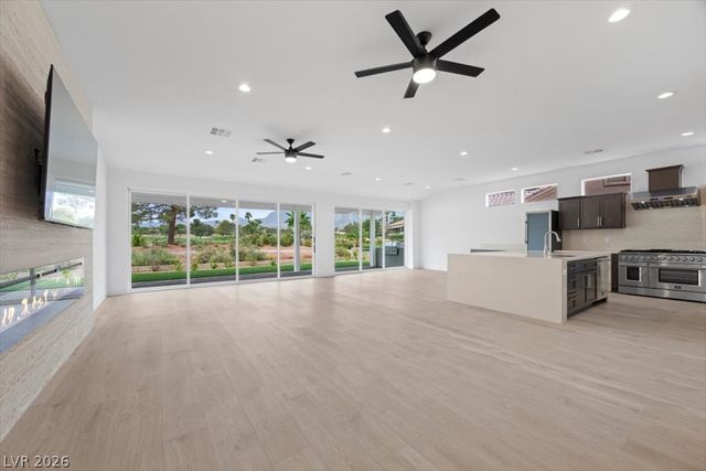 2725 Echo Mesa Drive, Las Vegas, NV 89134