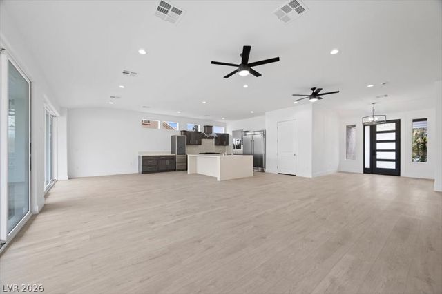 2725 Echo Mesa Drive, Las Vegas, NV 89134