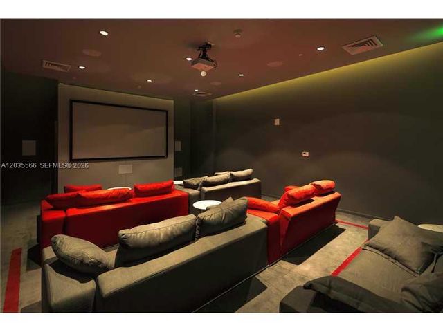 1100 S Miami Avenue 4001, Miami, FL 33130