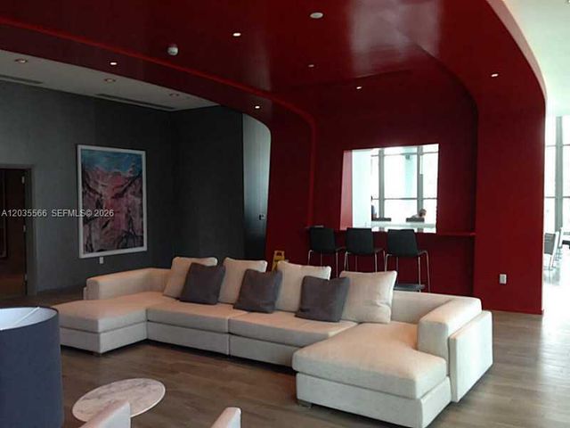 1100 S Miami Avenue 4001, Miami, FL 33130
