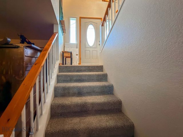 507 Kathy Lane, Belgrade, MT 59714