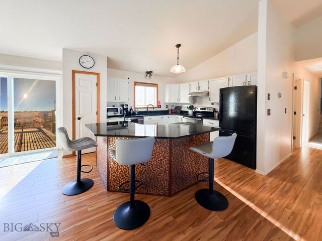 507 Kathy Lane, Belgrade, MT 59714