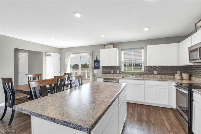 5309 Miller Street, Barberton, OH 44203