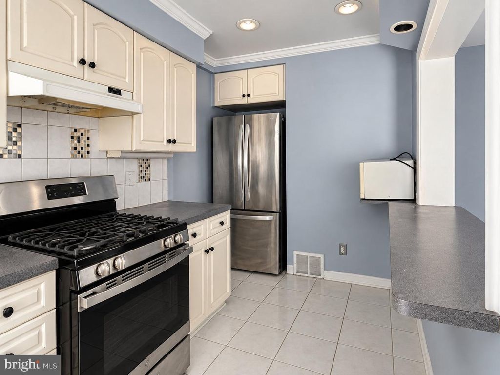 2804 DISSTON ST, PHILADELPHIA, PA 19149 — photo 5