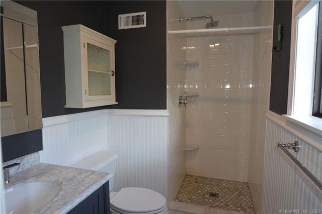 12 Hitching Post Lane 12, Glastonbury, CT 06033