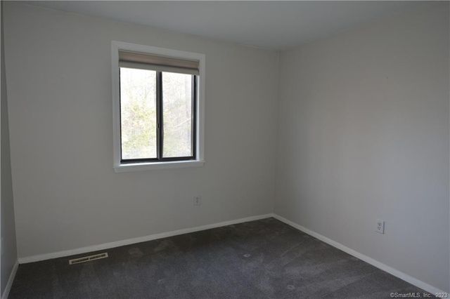 12 Hitching Post Lane 12, Glastonbury, CT 06033