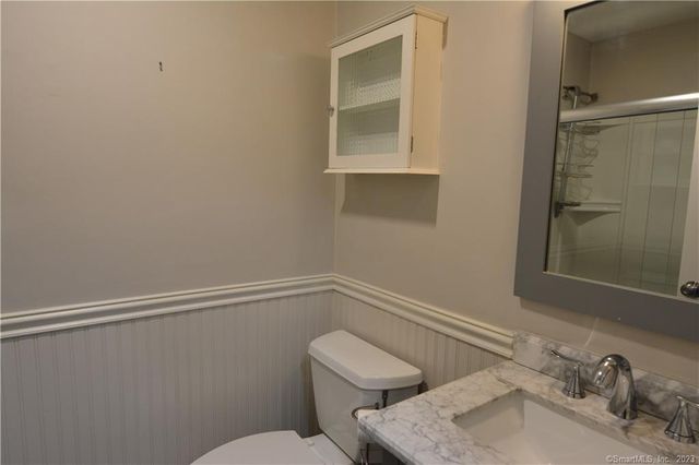 12 Hitching Post Lane 12, Glastonbury, CT 06033