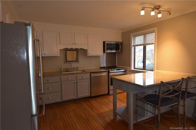 12 Hitching Post Lane 12, Glastonbury, CT 06033
