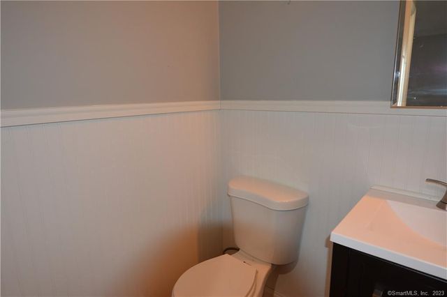 12 Hitching Post Lane 12, Glastonbury, CT 06033