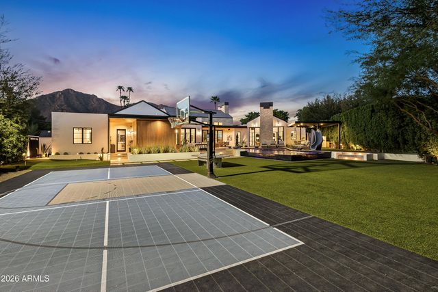 5715 E MONTEROSA Street, Phoenix, AZ 85018