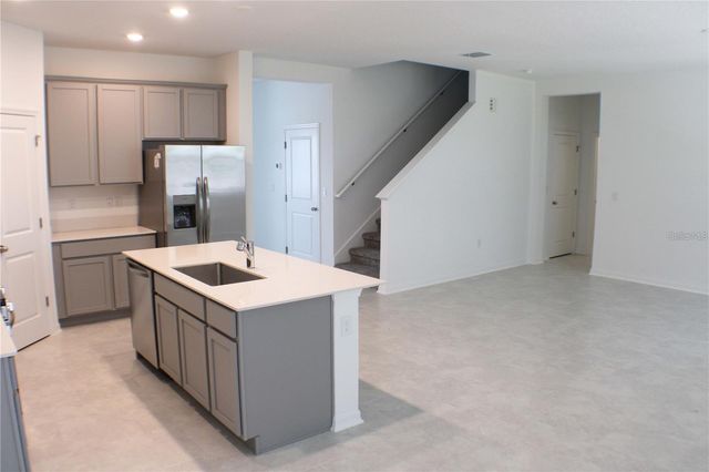 5310 DIAMONDLEAF DRIVE, Edgewater, FL 32141